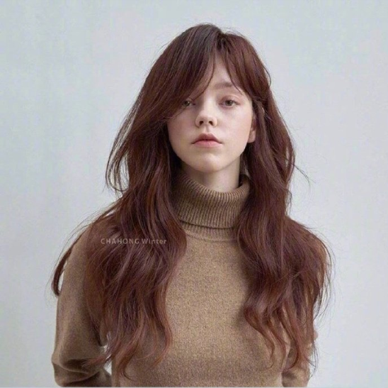 冬季的棕色长短发发型美女合集 6