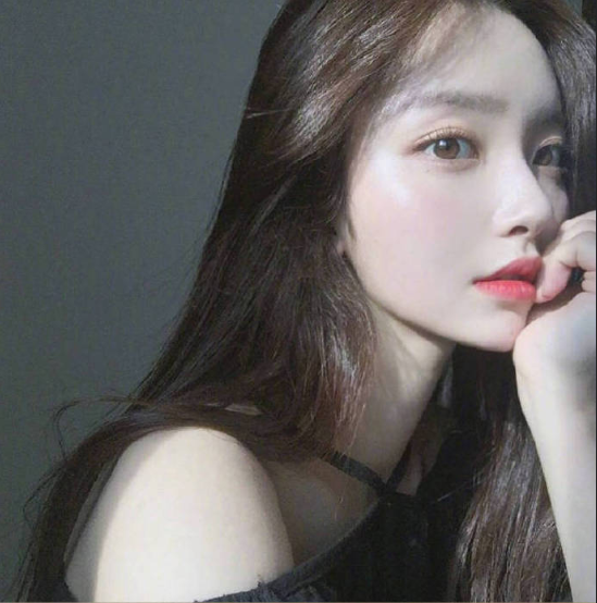 95后韩国美女模特金娜熙私服图片 7