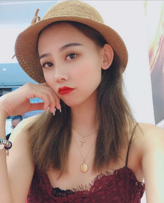 清纯美女孟媛北京舞蹈学院校花自拍照 8