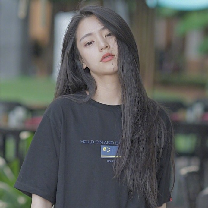 长发美女头像图片 唯美女生头像集 7