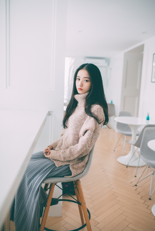 清纯美女居家唯美写真图片 7