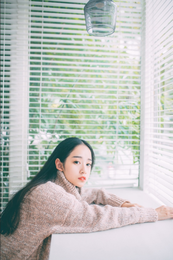 清纯美女居家唯美写真图片 8