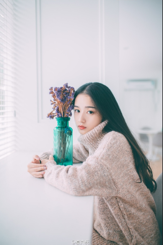清纯美女居家唯美写真图片 13