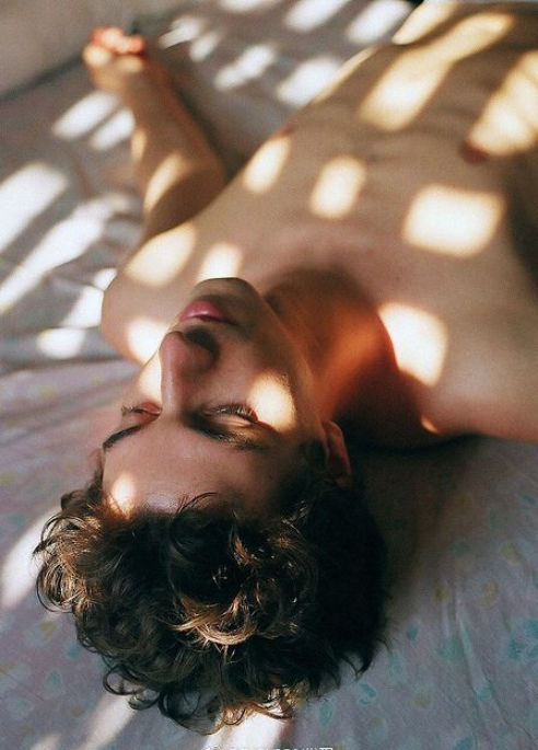 欧美男明星甜茶Timoth&eacute;e Chalamet图片 9