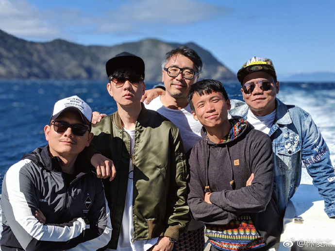 新加坡男歌手林俊杰出游图片 4