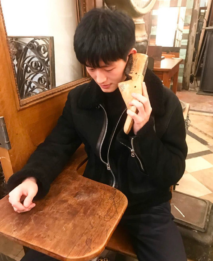 中国超模金大川帅气图片 4