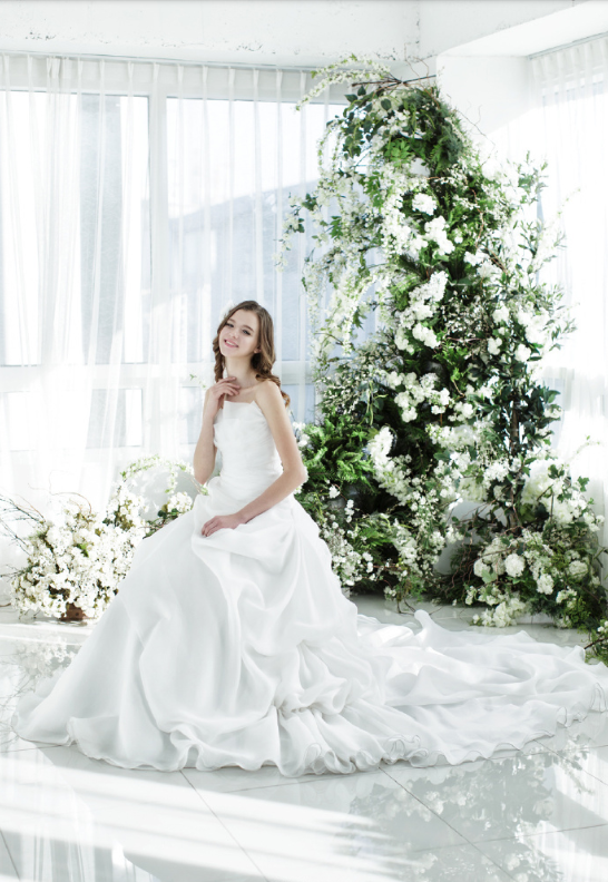 D-her Wedding Collection唯美白色婚纱图片