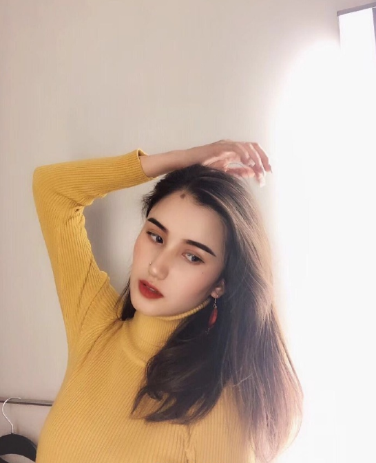 00后校花娜孜清纯美女图片 2