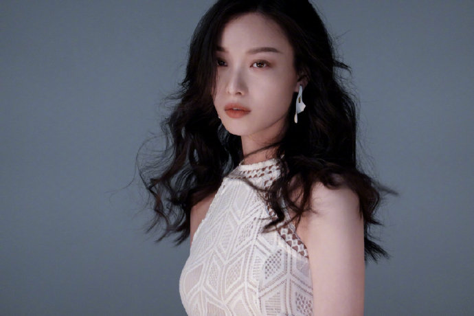 中国美女明星倪妮出席赖声川舞台剧《幺幺洞捌 2