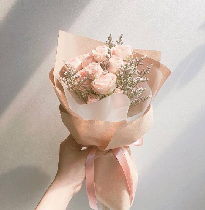 唯美粉色系小花束图片
