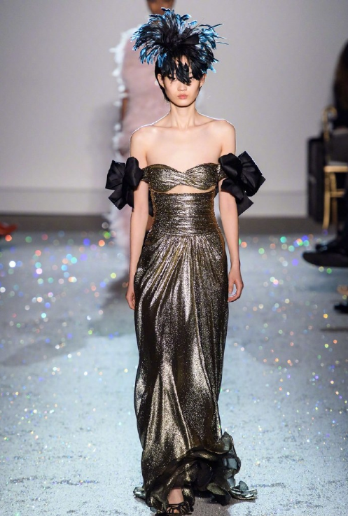 Giambattista Valli2019春夏大秀礼服图片