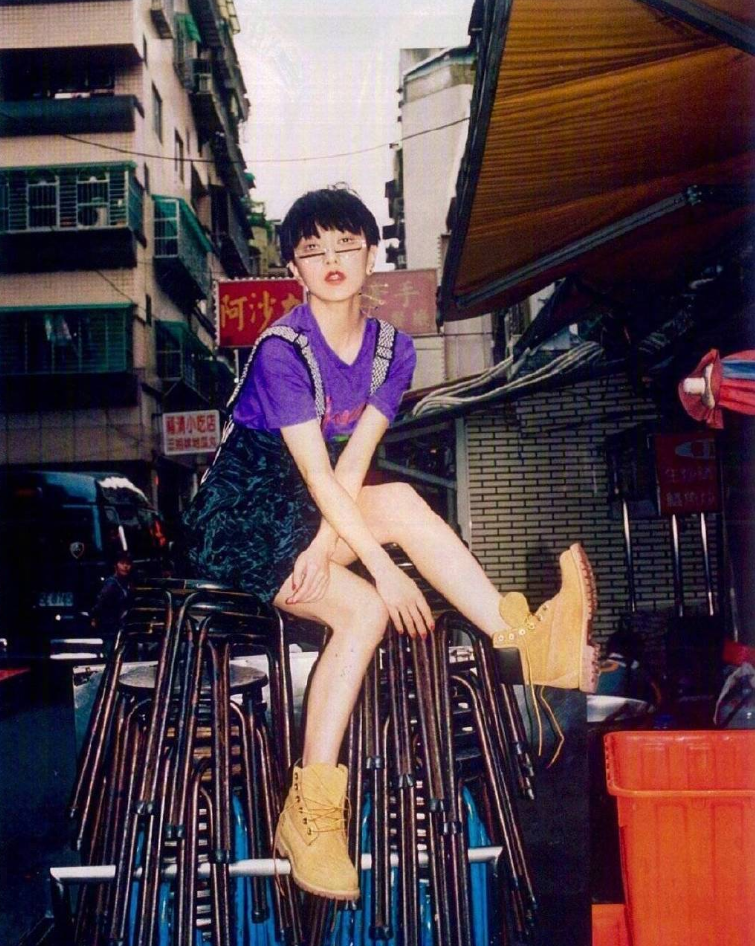台湾美女明星郭采洁与小鲜肉王大陆杂志封面图 5