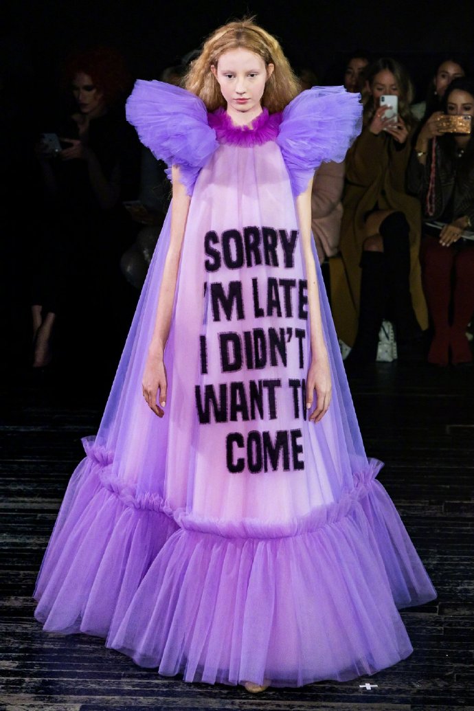 Viktor & Rolf 2019春夏高定秀礼服图片
