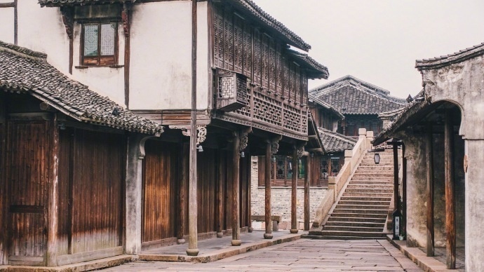 古老的古镇街景图片 9