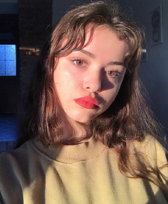 欧美美女图片 法国美女Clarice图片 3