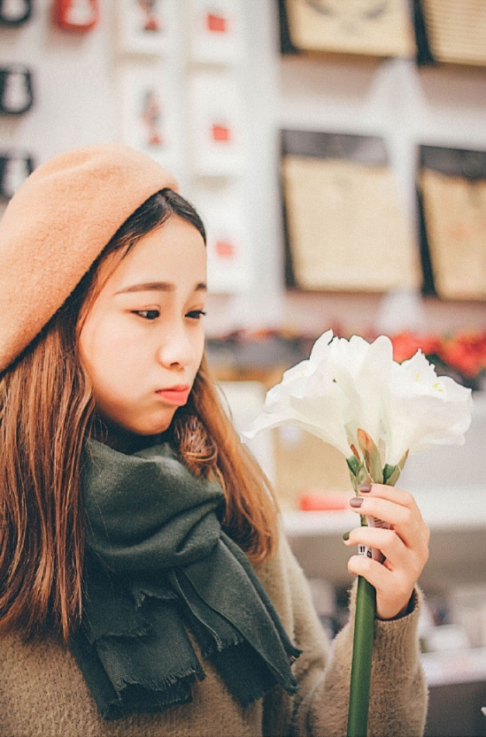 清纯美女新年唯美写真图片 3