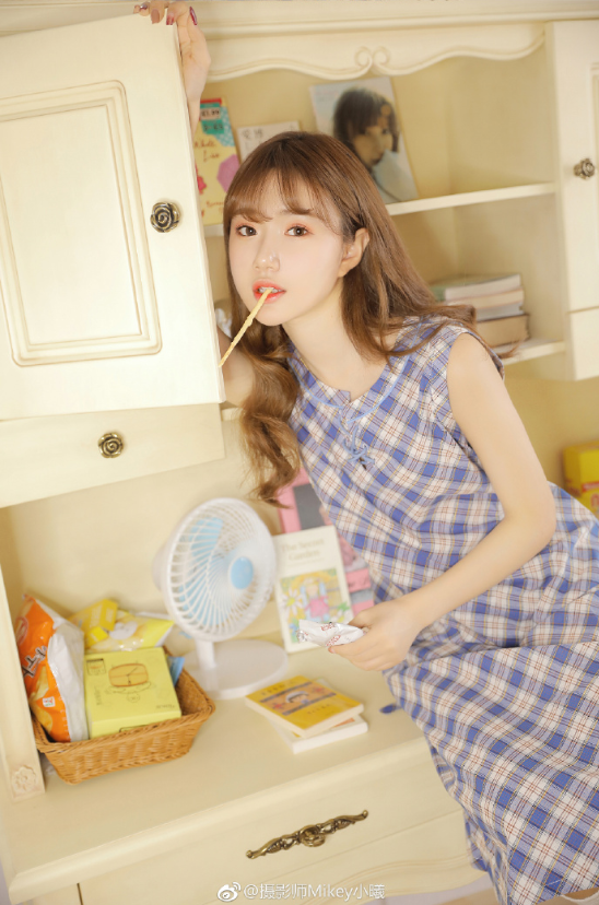 清纯美女图片 模特梦琦蓝色格子裙清纯写真 14