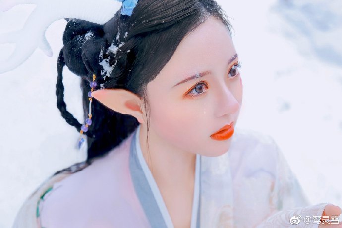 清纯美女江嘉鱼古装图片 4