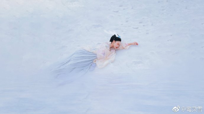 清纯美女江嘉鱼古装图片 6