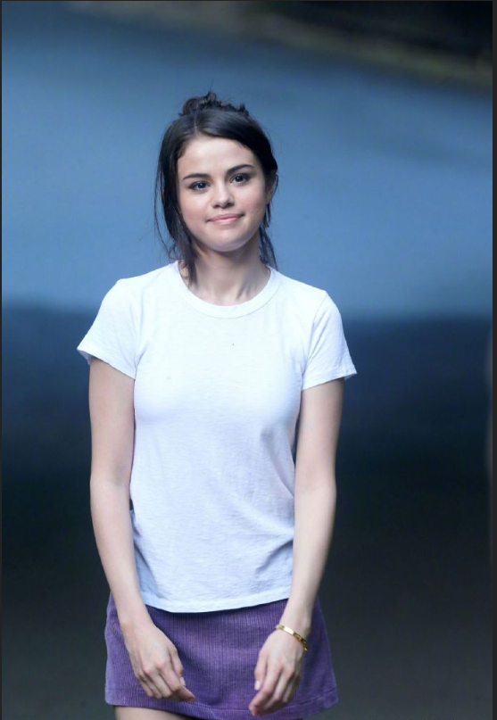 欧美美女明星selena gomez运动装清纯图片 6