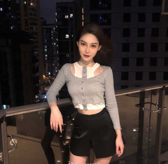 清纯美女图片 水瓶座美女图片 2