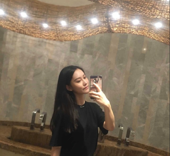 清纯美女图片 水瓶座美女图片 9