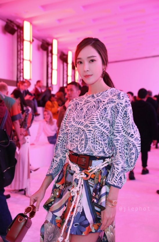 韩国美女图片 女星Jessica郑秀妍巴黎时装周图片 7