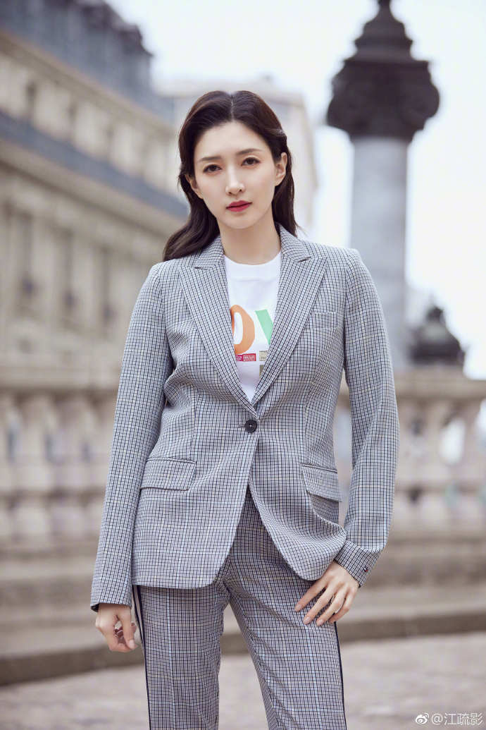 美腿美女明星江疏影复古图片 5