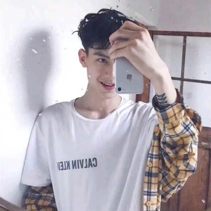 小奶狗帅气男生头像图片 2