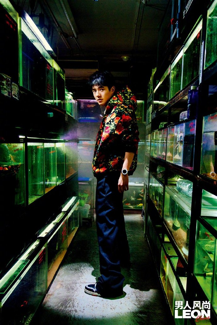花样少年刘昊然登上《男人风尚LEON》3月刊封面图 3