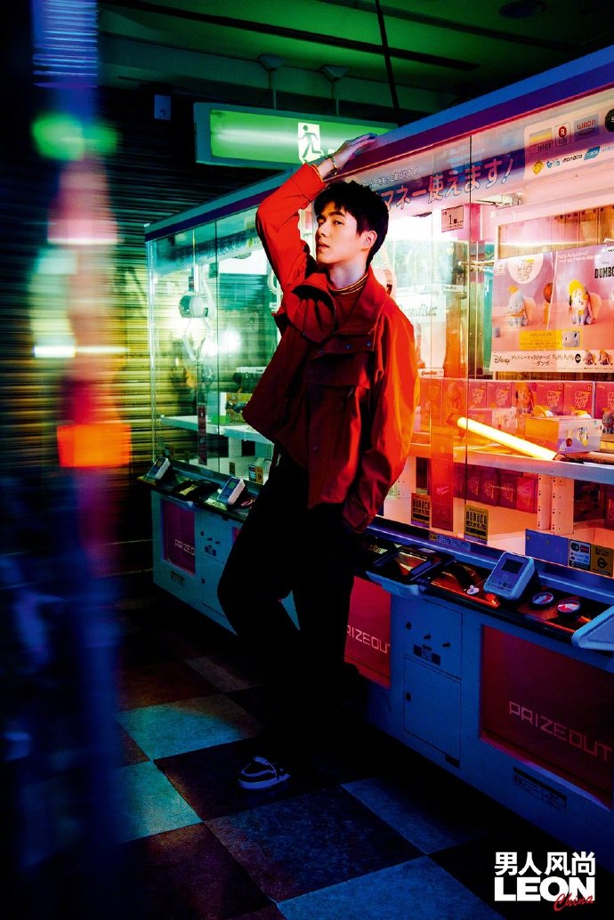 花样少年刘昊然登上《男人风尚LEON》3月刊封面图 6