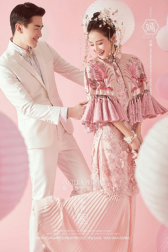春季复古婚纱照图片 8