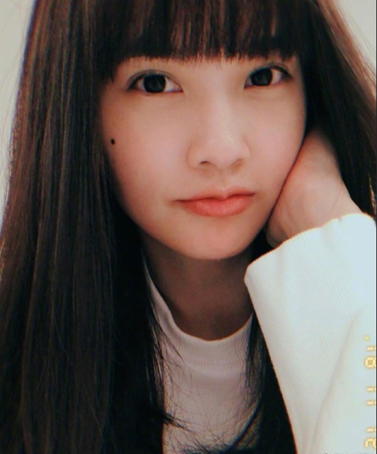 台湾偶像剧女神杨丞琳剪齐刘海秒回少女图片 3