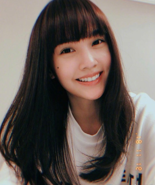 台湾偶像剧女神杨丞琳剪齐刘海秒回少女图片 8