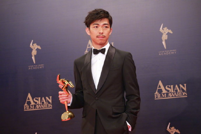 中国内地男演员章宇凭借《我不是药神》获最佳 6