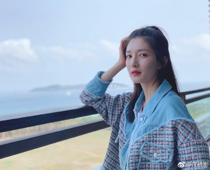 上海美女明星江疏影度假图片 2