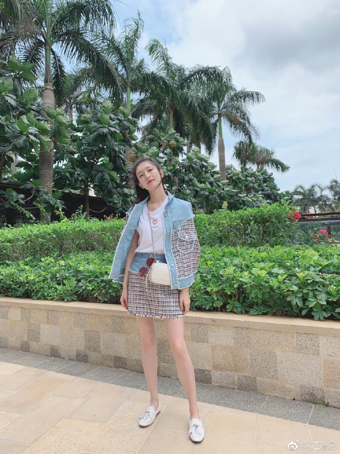上海美女明星江疏影度假图片 5