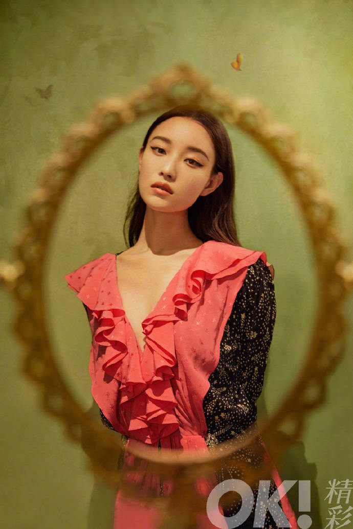 南京美女明星倪妮《OK!精彩》四月刊封面图片