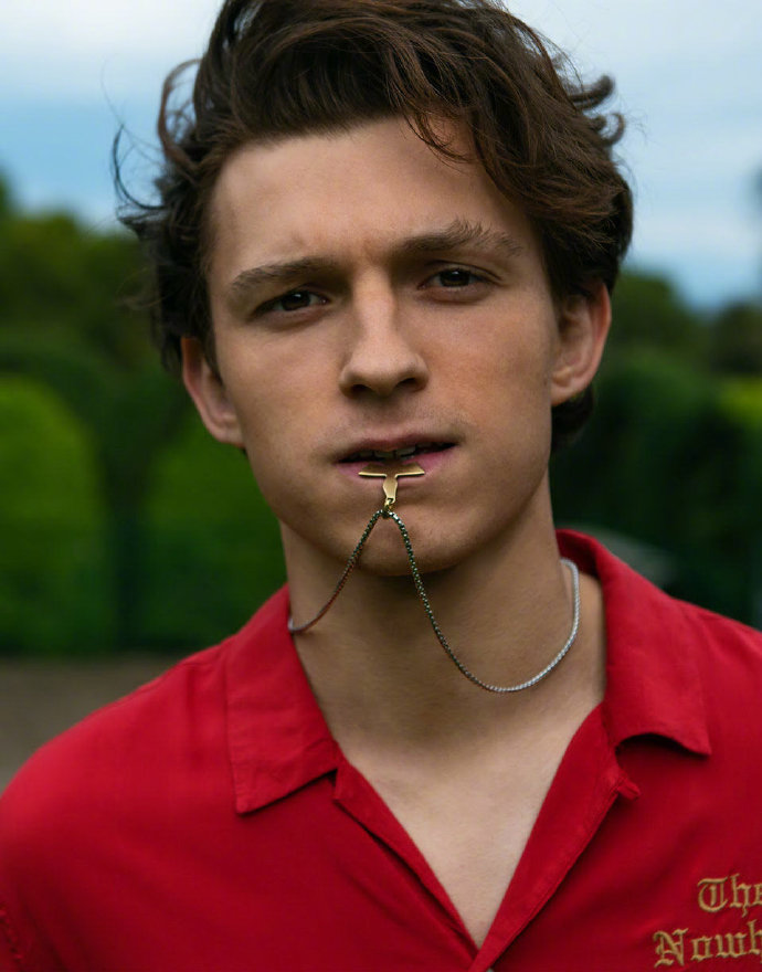 欧美男明星Tom Holland X《Man About Town》图片 6