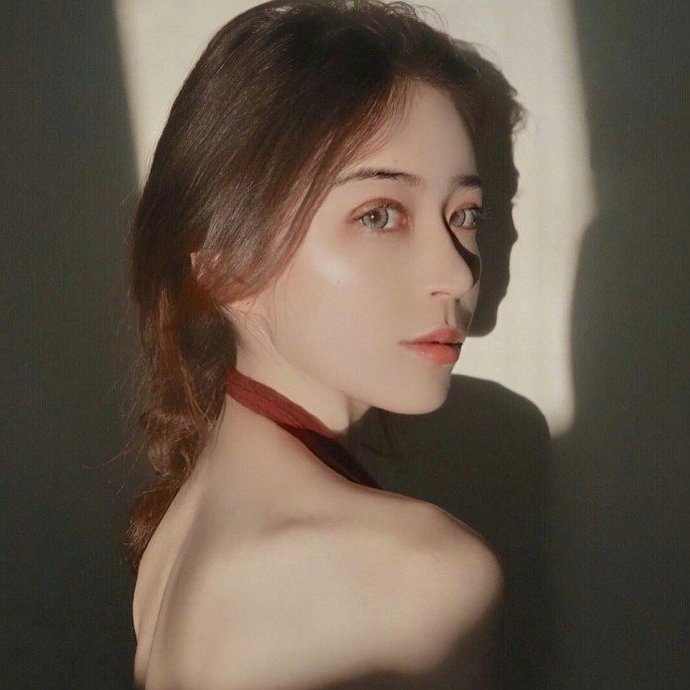 欧美头像女生图片_qq欧美头像 5