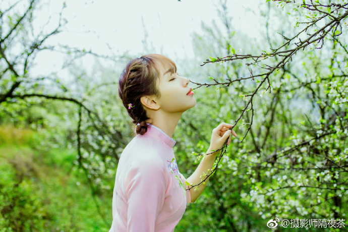 民国造型旗袍美女图片 6