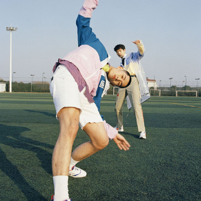 NewBalance广告男模图片 4