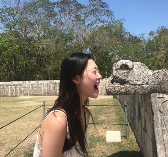 韩国美女图片 女明星崔雪莉春夏旅拍指南 10