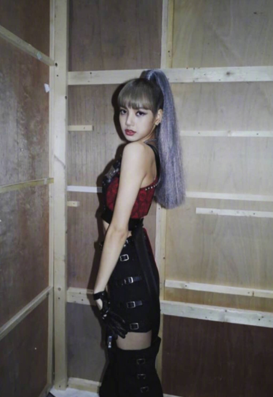 韩国美女组合blackpink成员lisa气质图片 10