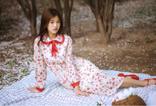户外高清美女图片 4