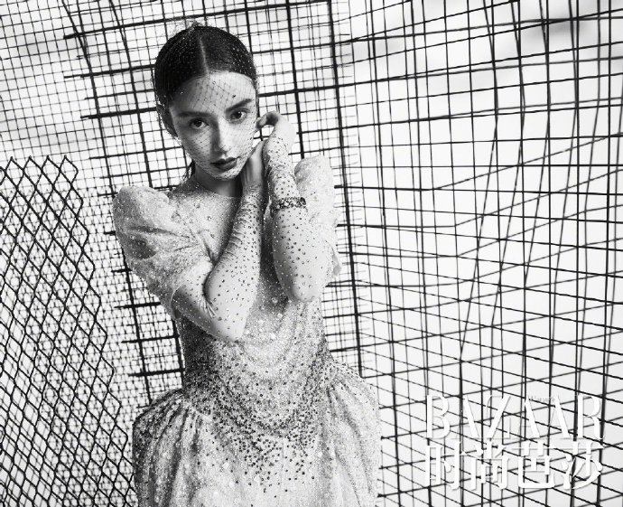 香港美女图片 女明星angelababy《时尚芭莎》封面图 12