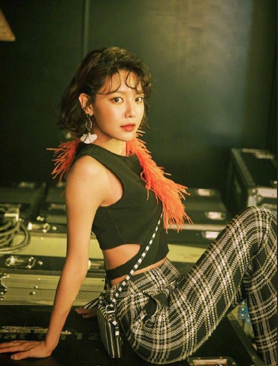 韩国女团少女时代崔秀英短发图片 4
