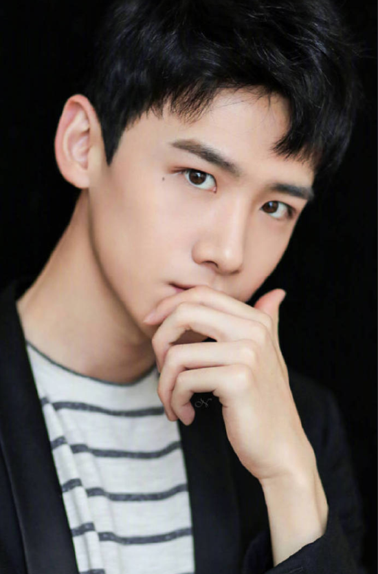 校草男明星白敬亭图片 8
