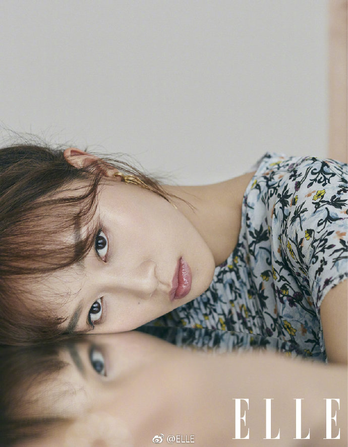 上海美女明星蓝盈莹《elle》杂志封面图片 5