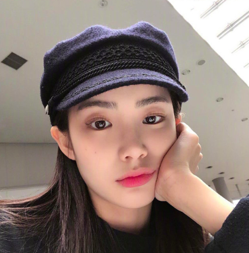 黑色长发美女图片 3